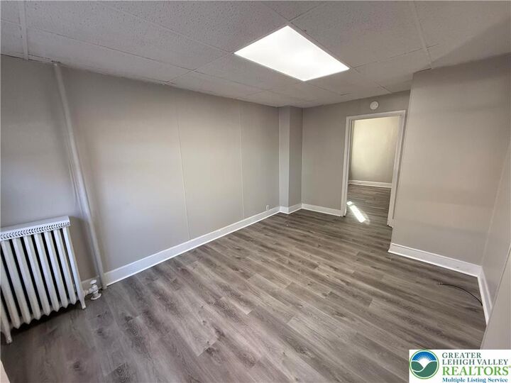 Property Photo:  60 E Broad Street 2  PA 18018 
