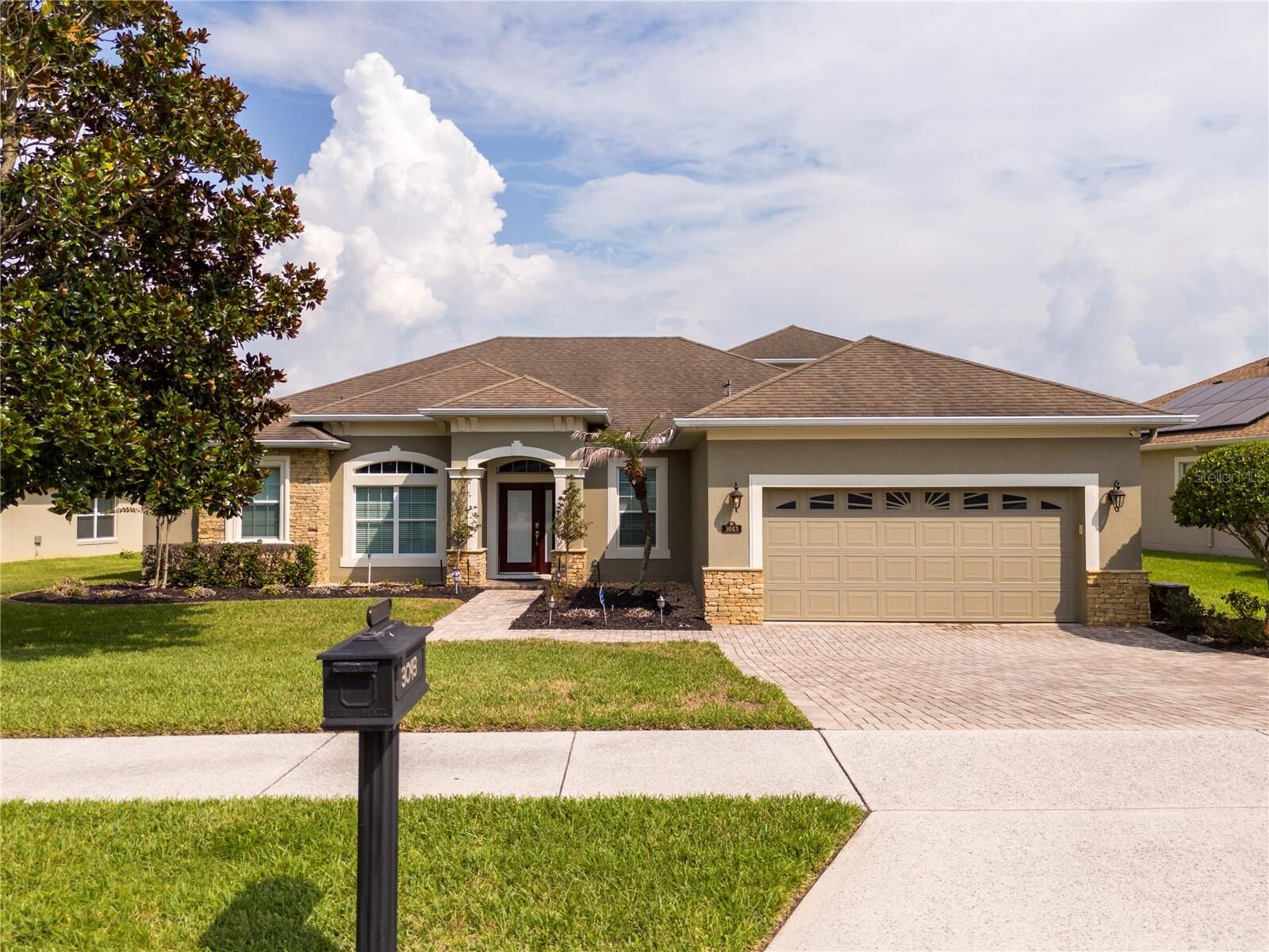 Property Photo:  3043 Chavez Avenue  FL 34715 