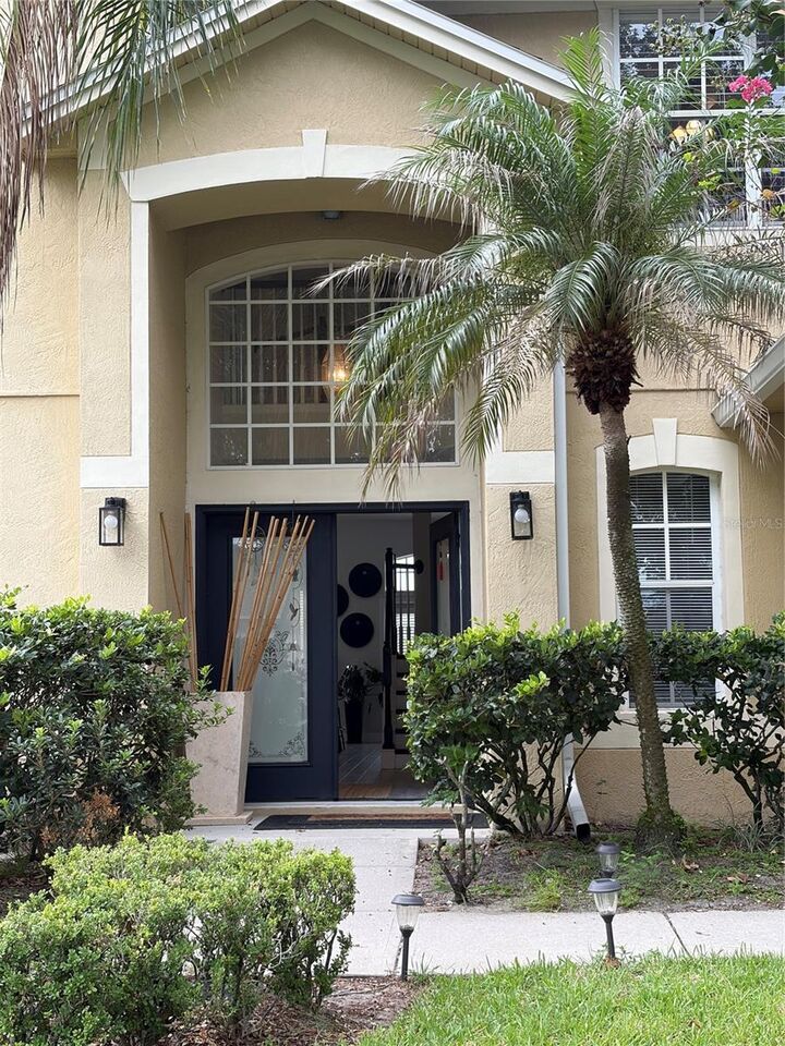Property Photo: 8040 Solitaire Court FL 32836