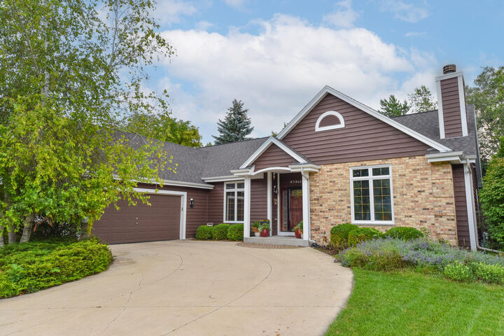 Property Photo:  W71n428 Mulberry Ave  WI 53012 