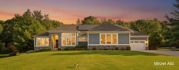 Property Photo: 5220 Canyon River Drive NE MI 49301