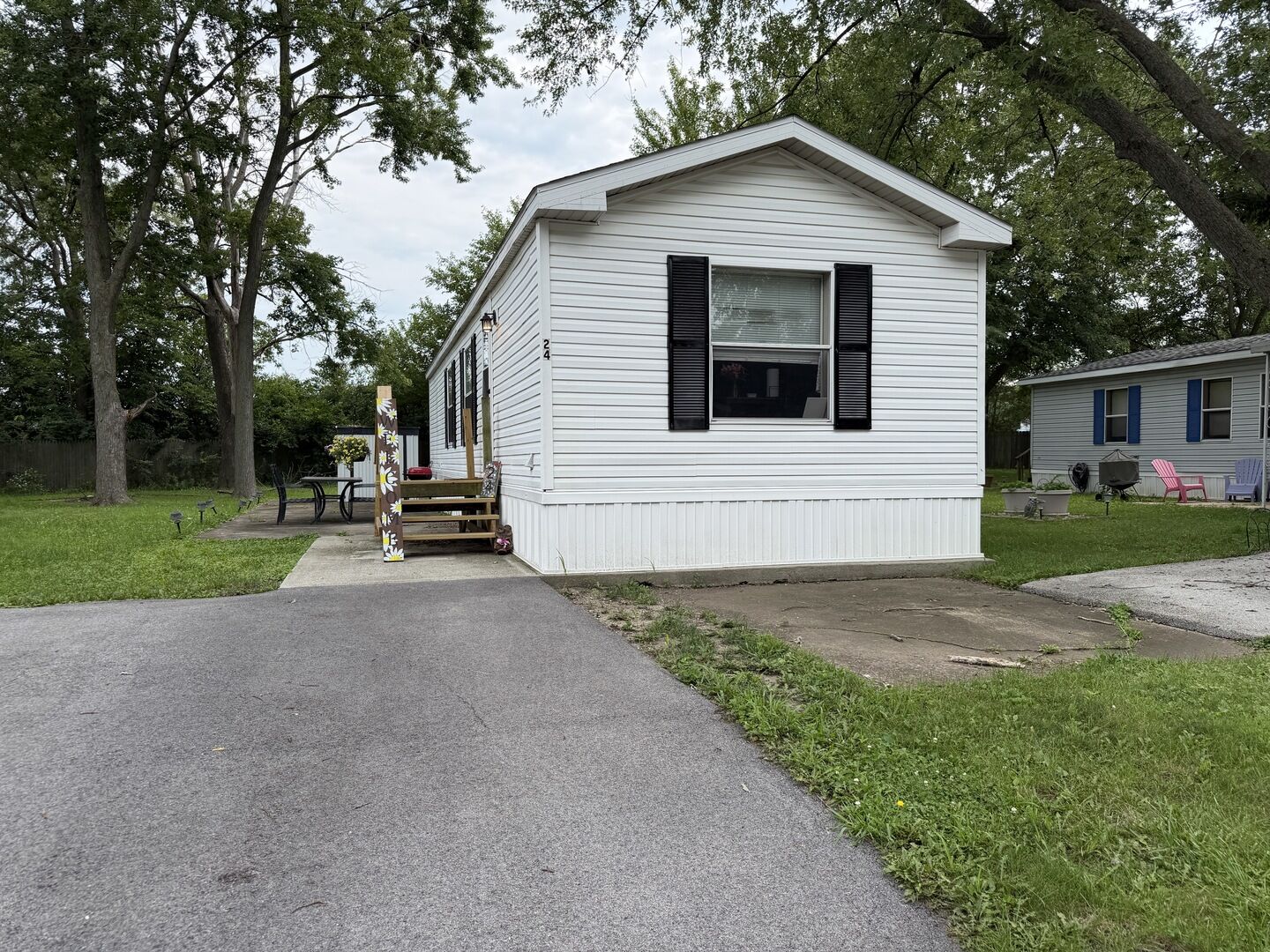 Property Photo:  24 Big Chief Drive  IL 60914 