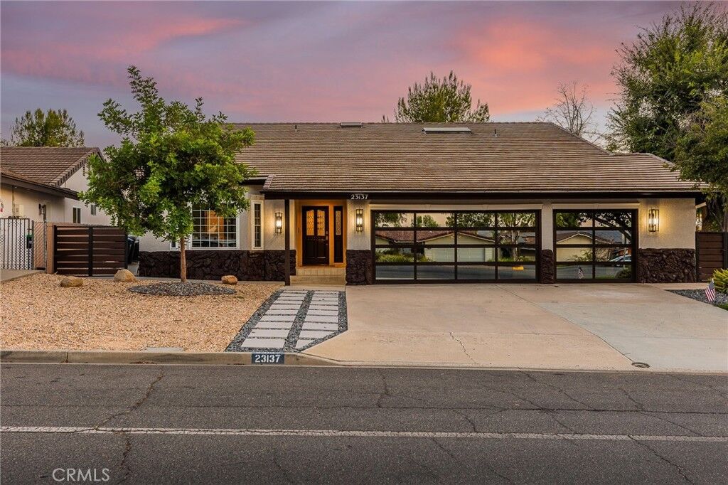 Property Photo:  23137 Canyon Lake S  CA 92587 