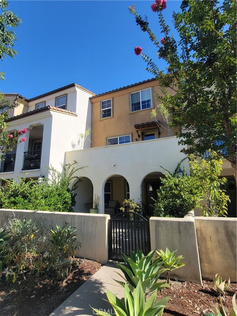 Property Photo:  808 Santa Fe Avenue C  CA 91776 