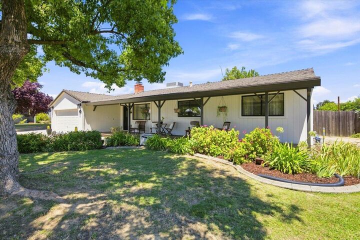 Property Photo: 8491 Wade Court CA 95662