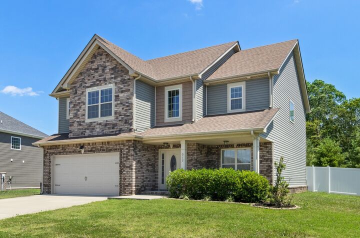 Property Photo:  312 Rye Dr  TN 37043 
