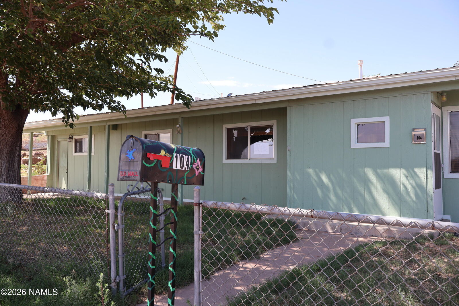 Property Photo: 104 La Jolla Street AZ 86025