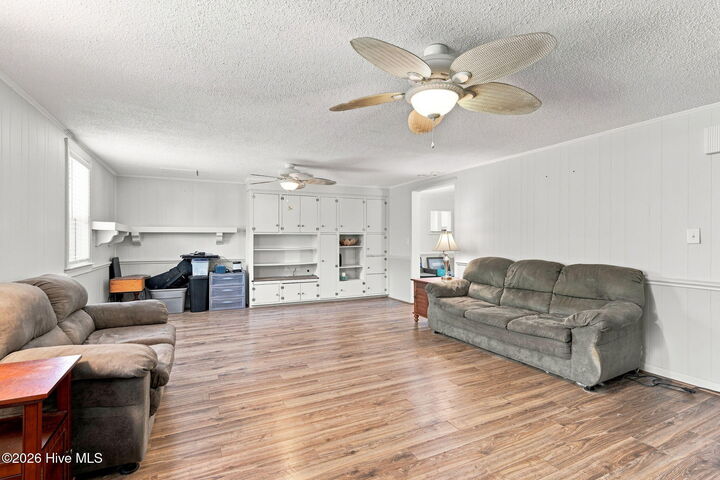 Property Photo: 113 N Guthrie Lane NC 28570