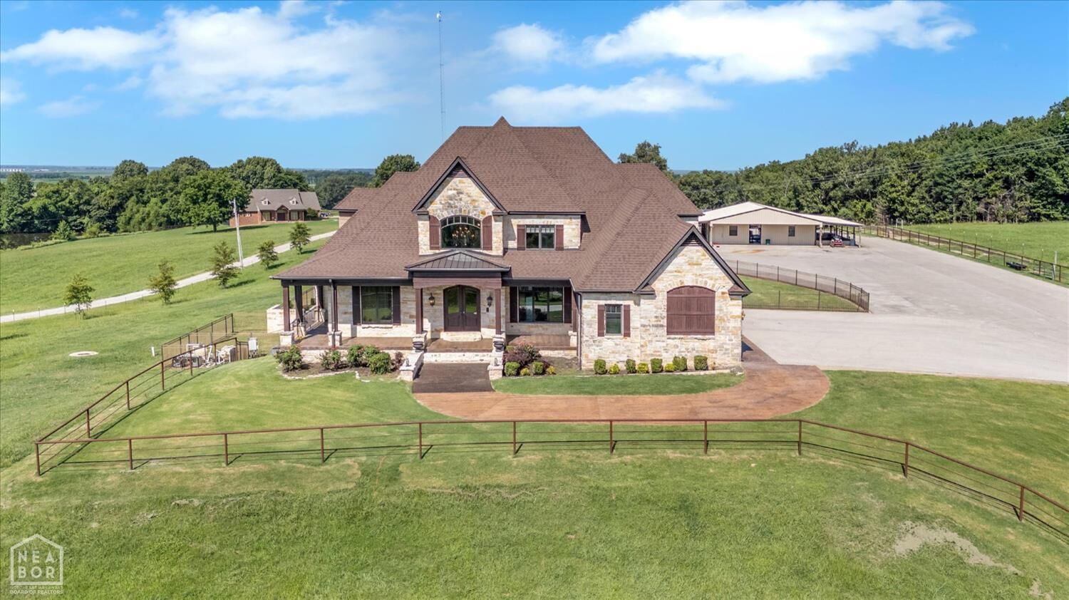 Property Photo:  136 County Road 107  AR 72404 