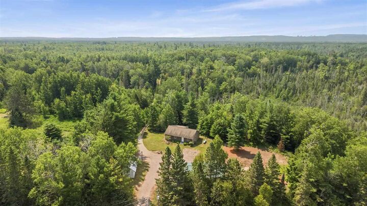 Property Photo: 5436 E Gill Rd MI 49718