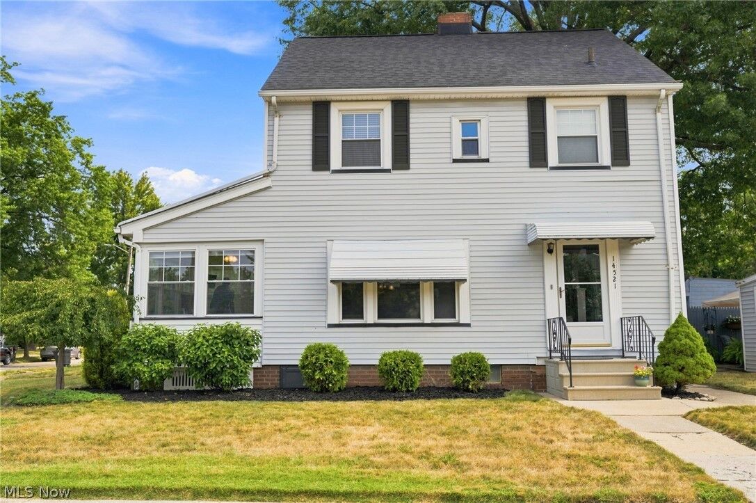 Property Photo: 14521 Rainbow Avenue OH 44111