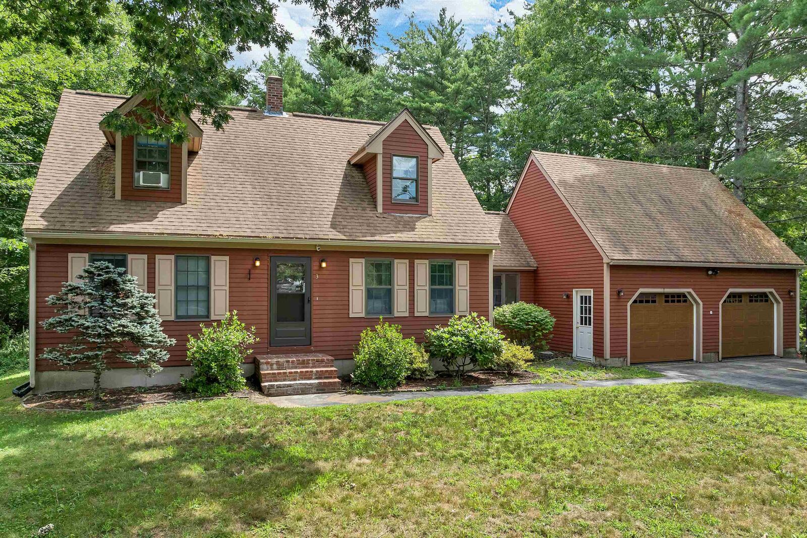 Property Photo:  3 Francoeur Drive  NH 03878 