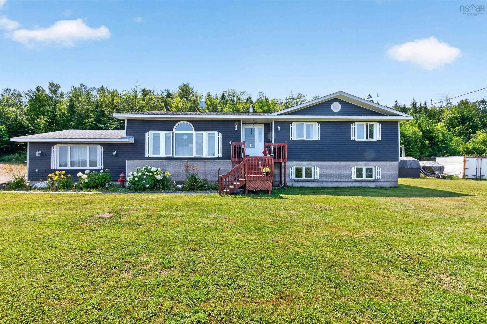Property Photo: 22163 Highway 7 NS B0J 3B0