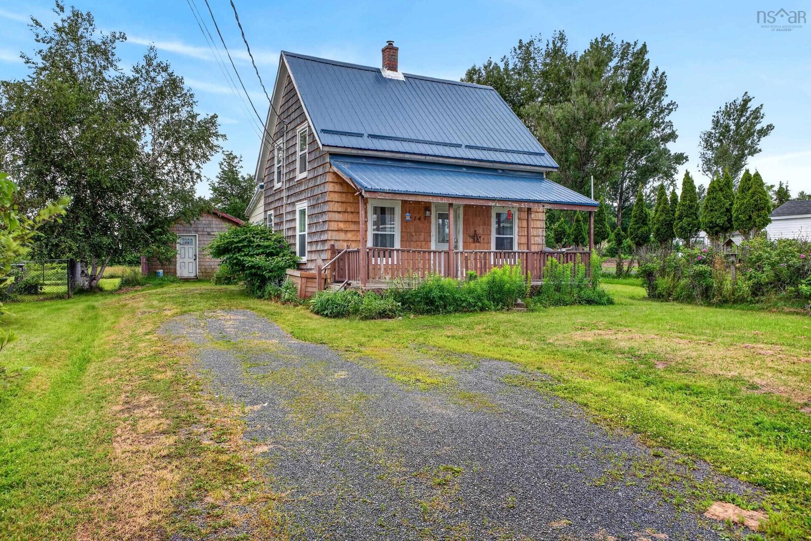 Property Photo: 2149 Cowan Street NS B0K 2A0