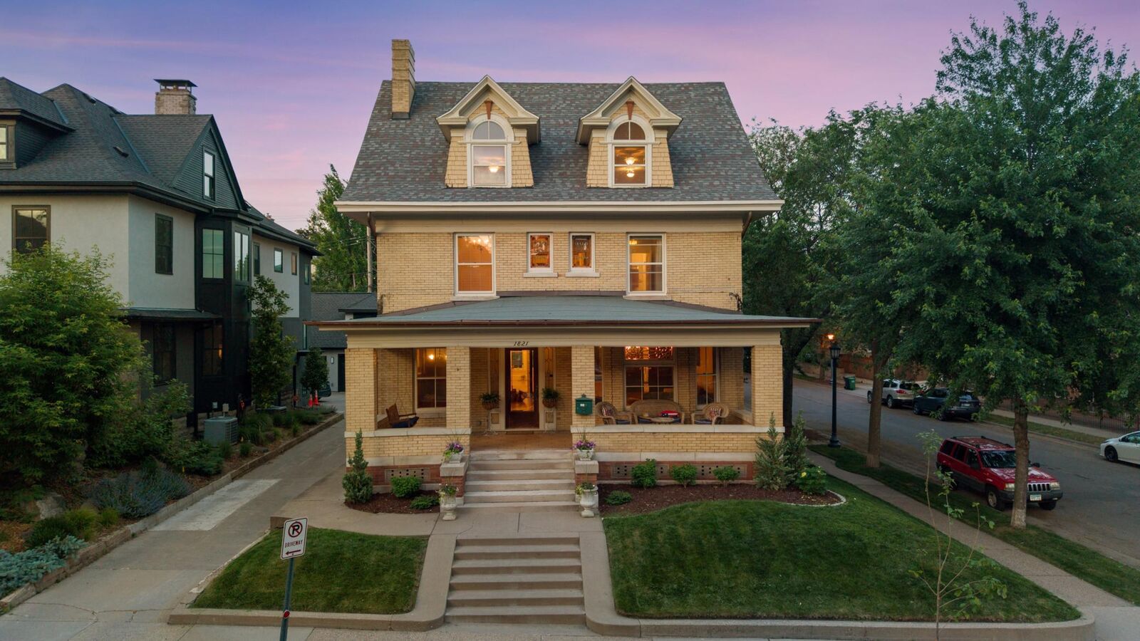 Property Photo: 1821 Emerson Avenue S MN 55403