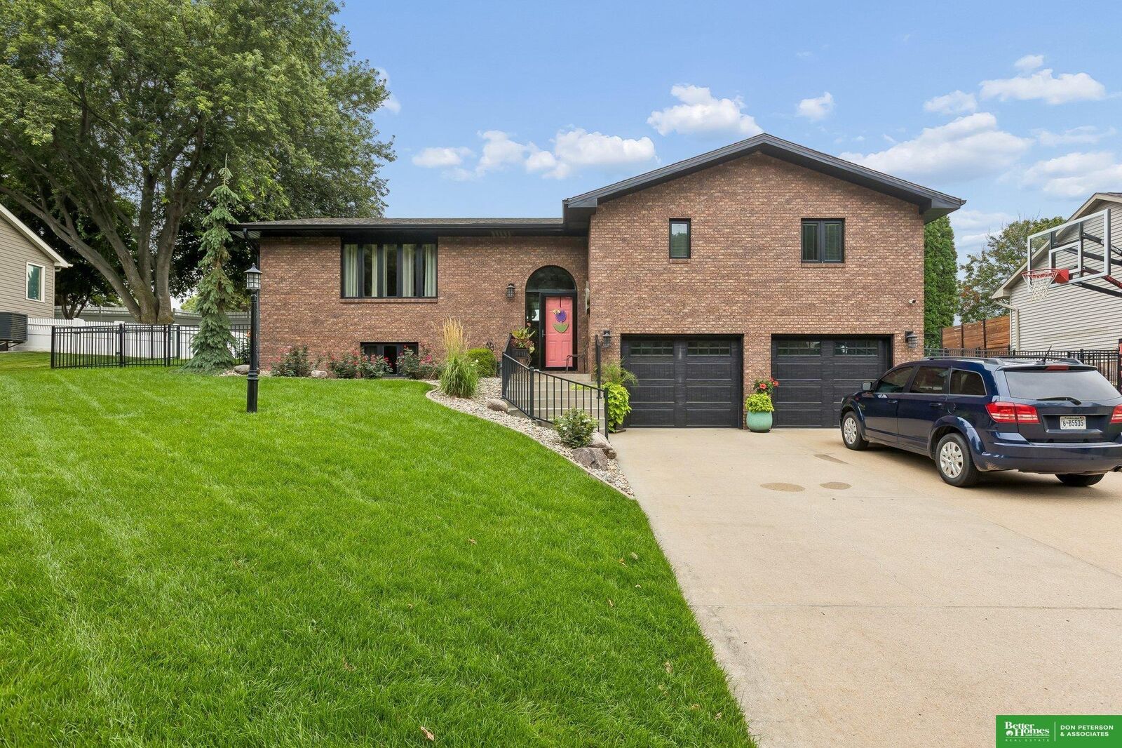 Property Photo:  2711 Eagle Drive  NE 68025 