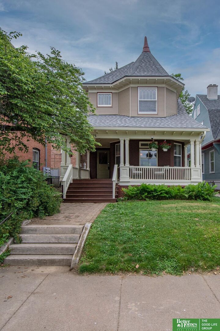 Property Photo:  3015 Pacific Street  NE 68105 