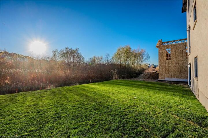Property Photo: 259 Ladyslipper Drive ON N2V 0C3