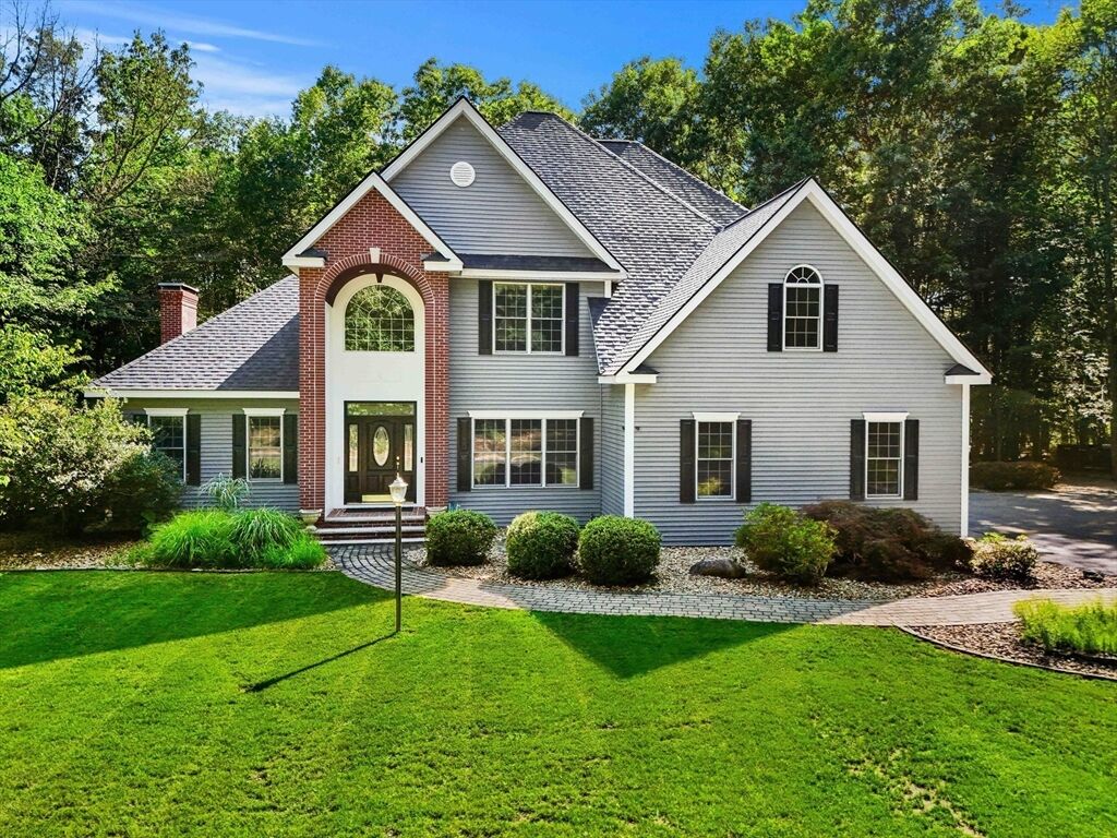 Property Photo:  6 Evergreen Drive  NH 03865 