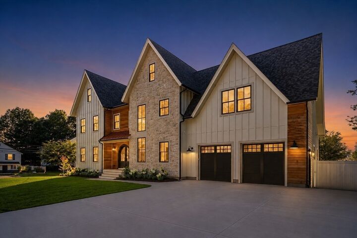 Property Photo:  33 Harbor View Park  MA 02186 