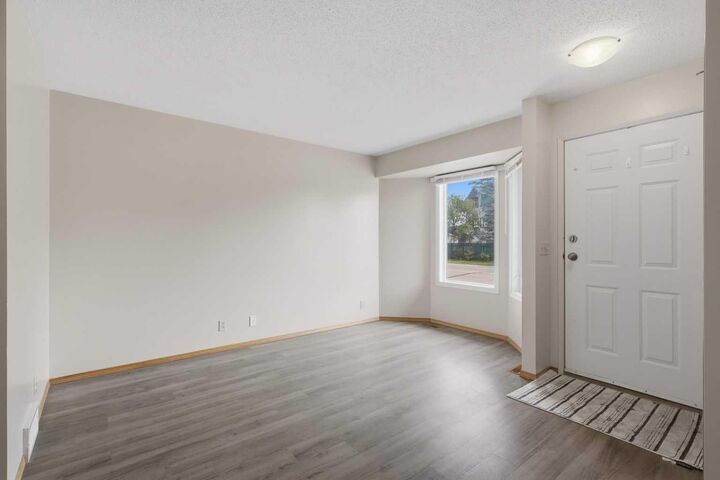 Property Photo: 5414 45 Street AB T4L 1A9