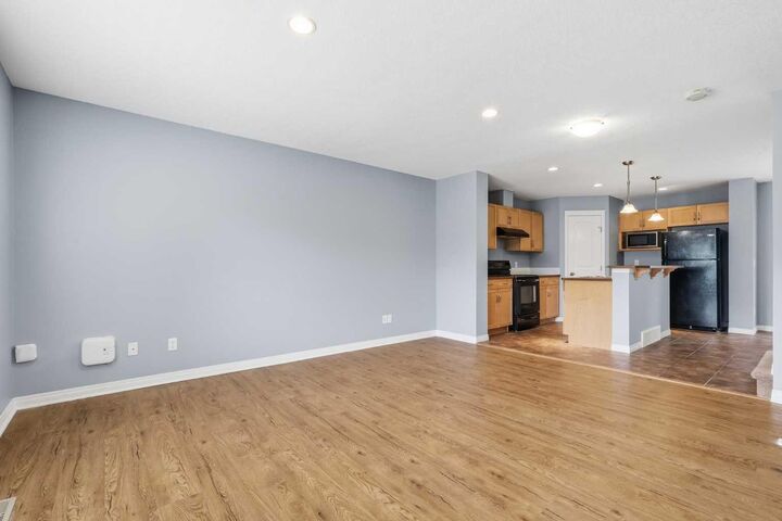 Property Photo: 149 Prestwick Villas SE AB T2Z 4S3