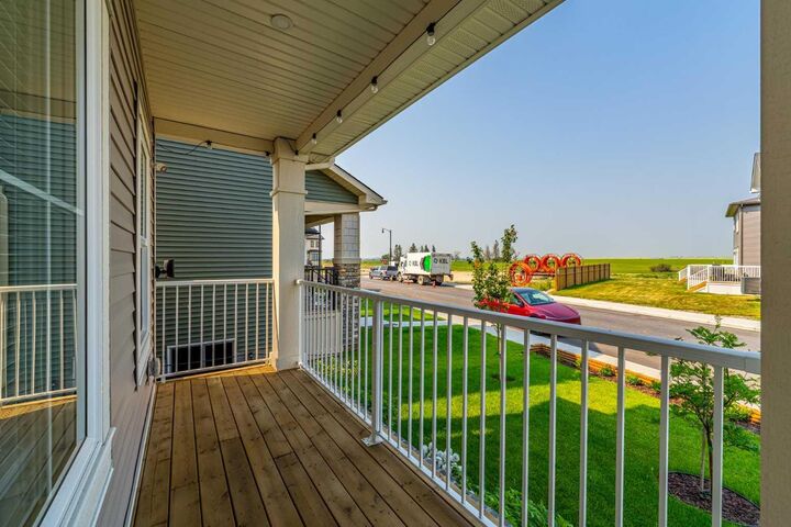 Property Photo: 317 Ellen Park AB T0M 0S0