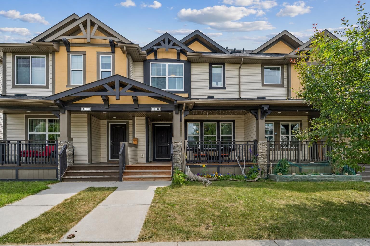 Property Photo:  110 Clydesdale Way  AB T4C 0L6 