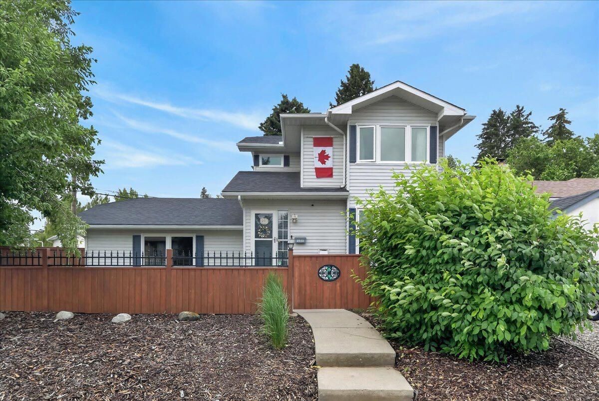 Property Photo: 2511 Exshaw Road NW AB T2M 4E6