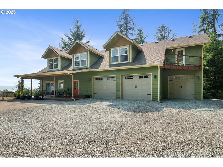 Property Photo: 801 First St OR 97118