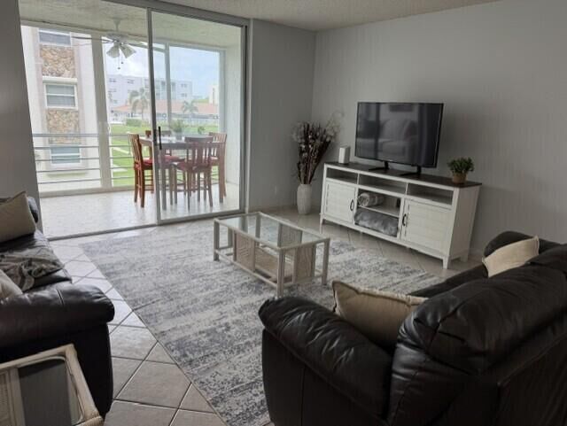 Property Photo: 315 SE 11th Terrace 203 FL 33004