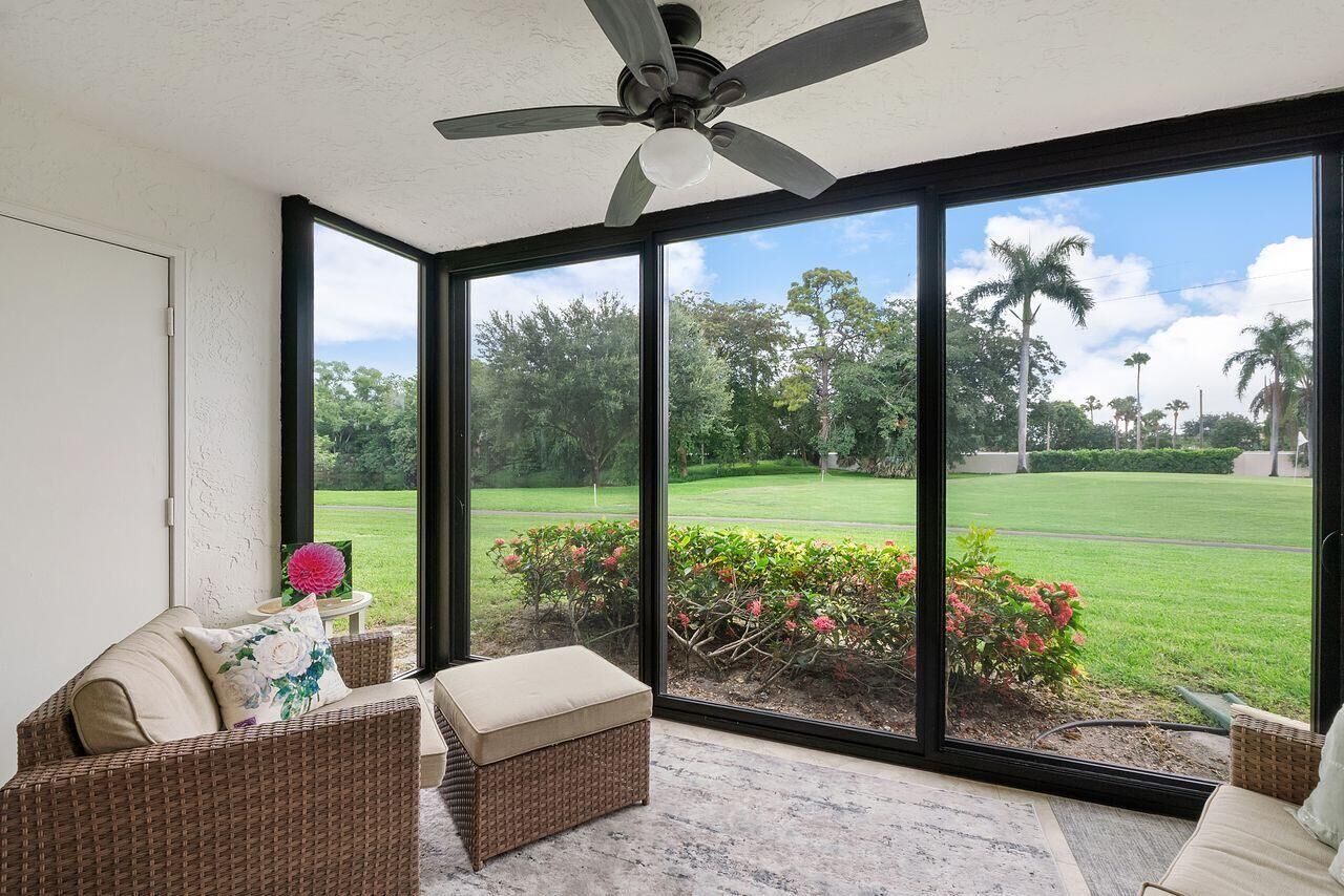 Property Photo: 5055 Oak Hill Lane 213 FL 33484