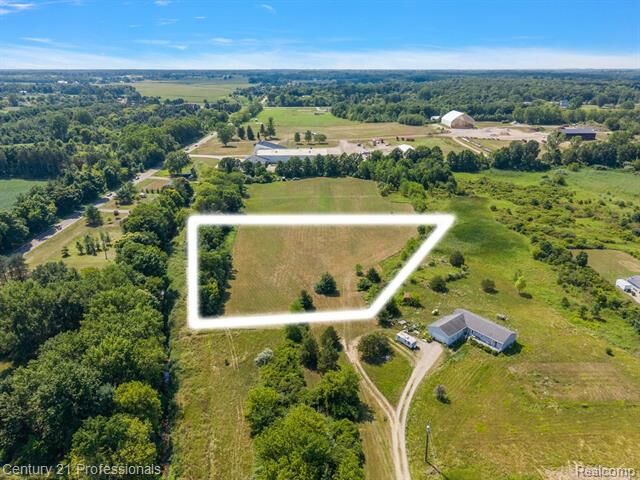 Property Photo:  0000 Callis Rd.  MI 48446 