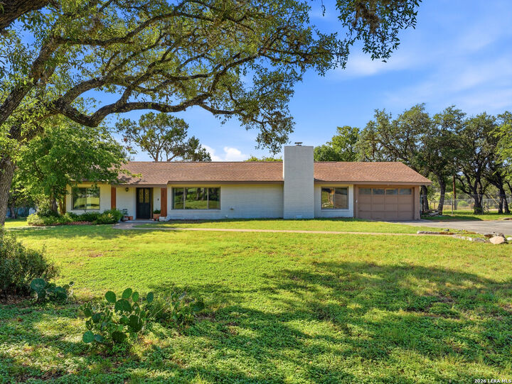 Property Photo: 136 Royal Oaks Loop TX 78028