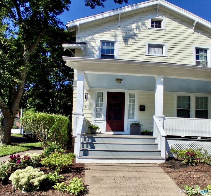 Property Photo:  38 Francis Avenue  CT 06517 