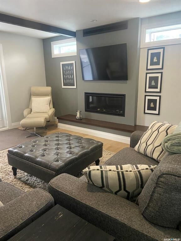 Property Photo: 116 Middleton Crescent SK S7J 2W4