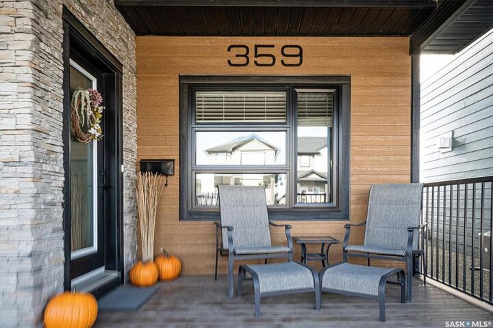 Property Photo:  359 Marlatte Street  SK S7W 0S7 