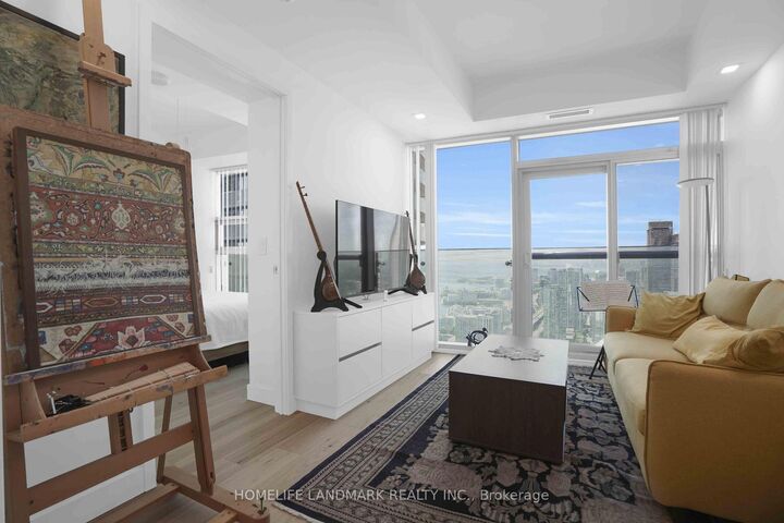 Property Photo: 14 York Street 5207 ON M5J 0B1