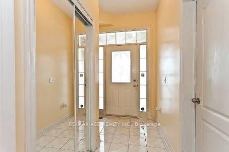 Property Photo: 74 Mourning Dove Crescent ON M1B 6A8