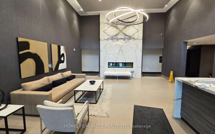 Property Photo: 470 Gordon Krantz Avenue 607 ON L9E 1Z3