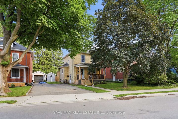 Property Photo: 347 Dover Street S ON N3H 1L6