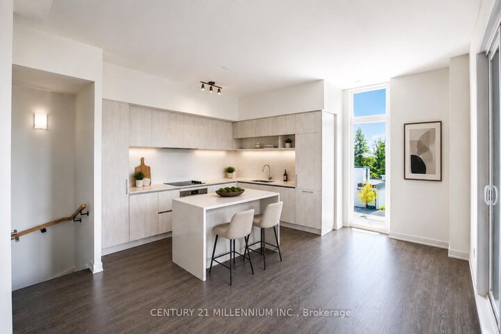 Property Photo: 12 David Eyer Road 1103 ON L4S 0N3