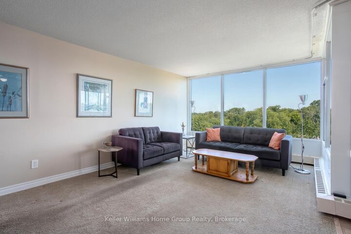 Photo de la propriété:  23 Woodlawn Road E 505  ON N1H 7G6 
