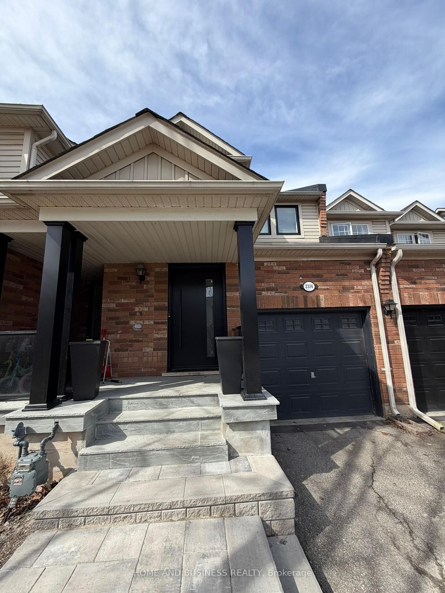 Property Photo: 2374 Baintree Crescent ON L6M 4X1