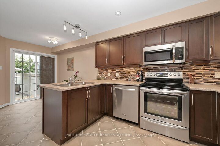 Property Photo: 358 Aldworth Private ON K2S 0M9