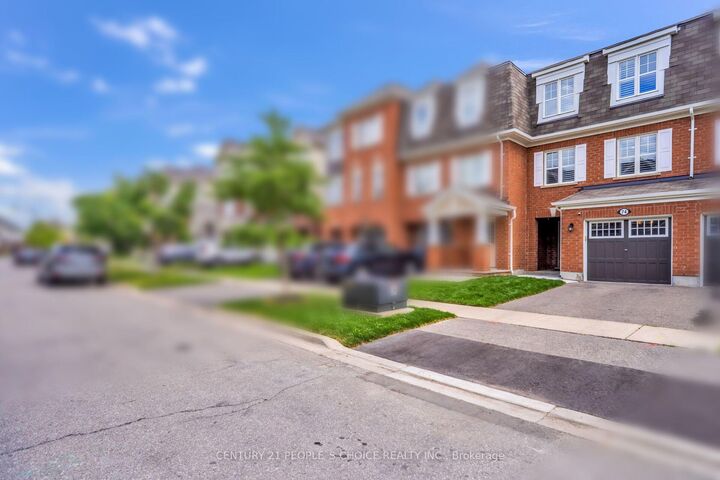 Property Photo: 74 Metro Crescent ON L7A 4P1