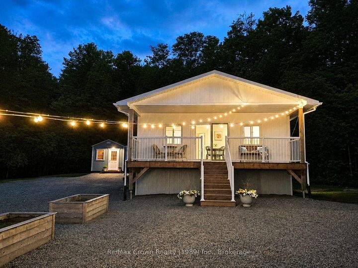 Photo de la propriété:  1052 Limberlost Point Road  ON P0H 2R0 