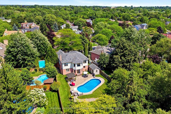 Property Photo: 75 Allayden Drive ON L1P 1L5