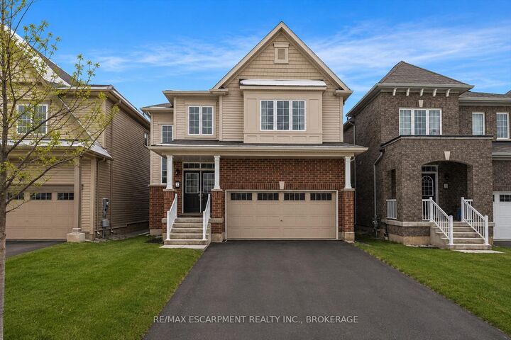 13 Steven Drive — photo 1