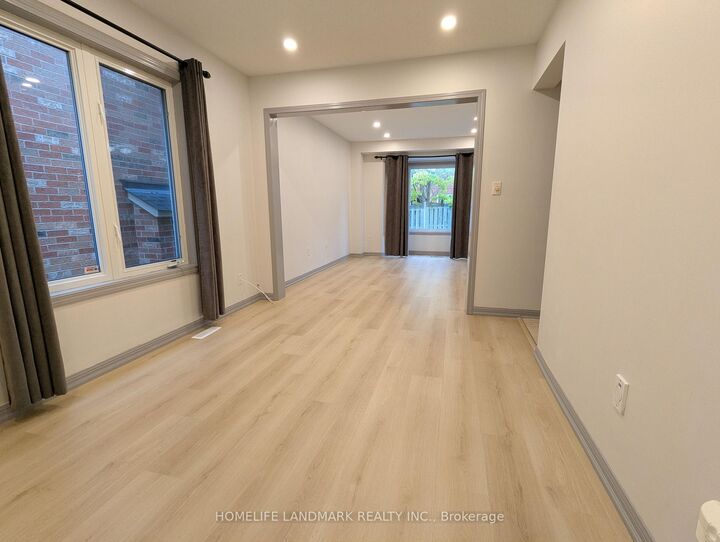 Property Photo:  27 Walter Sangster Road  ON L4A 0J5 